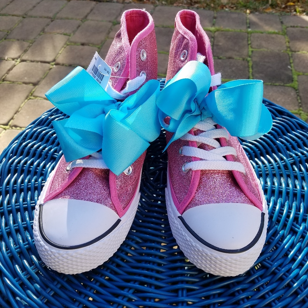 JoJo Siwa Glitter Bow Sneakers, Size 3